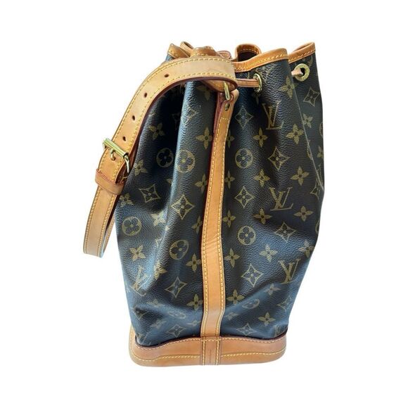 Louis Vuitton Noe Monogram Bucket Bag - Picture 9 of 14